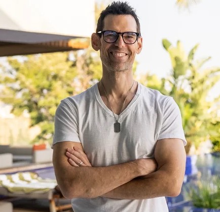 Zero To Founder by Tom Bilyeu