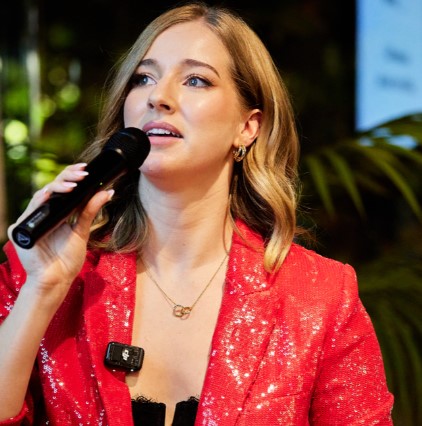 Annelise McCarthy - Speak With Confidence